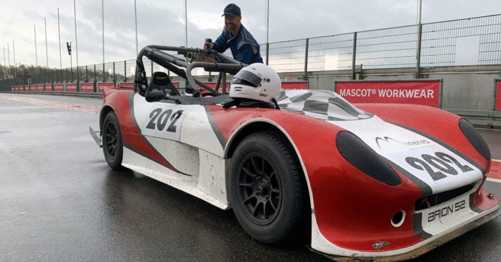 Arion S2 og kører i pit