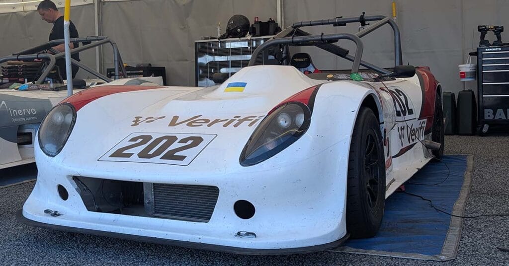 Arion 202 med masser af camber på sine nye Hankook-sko.